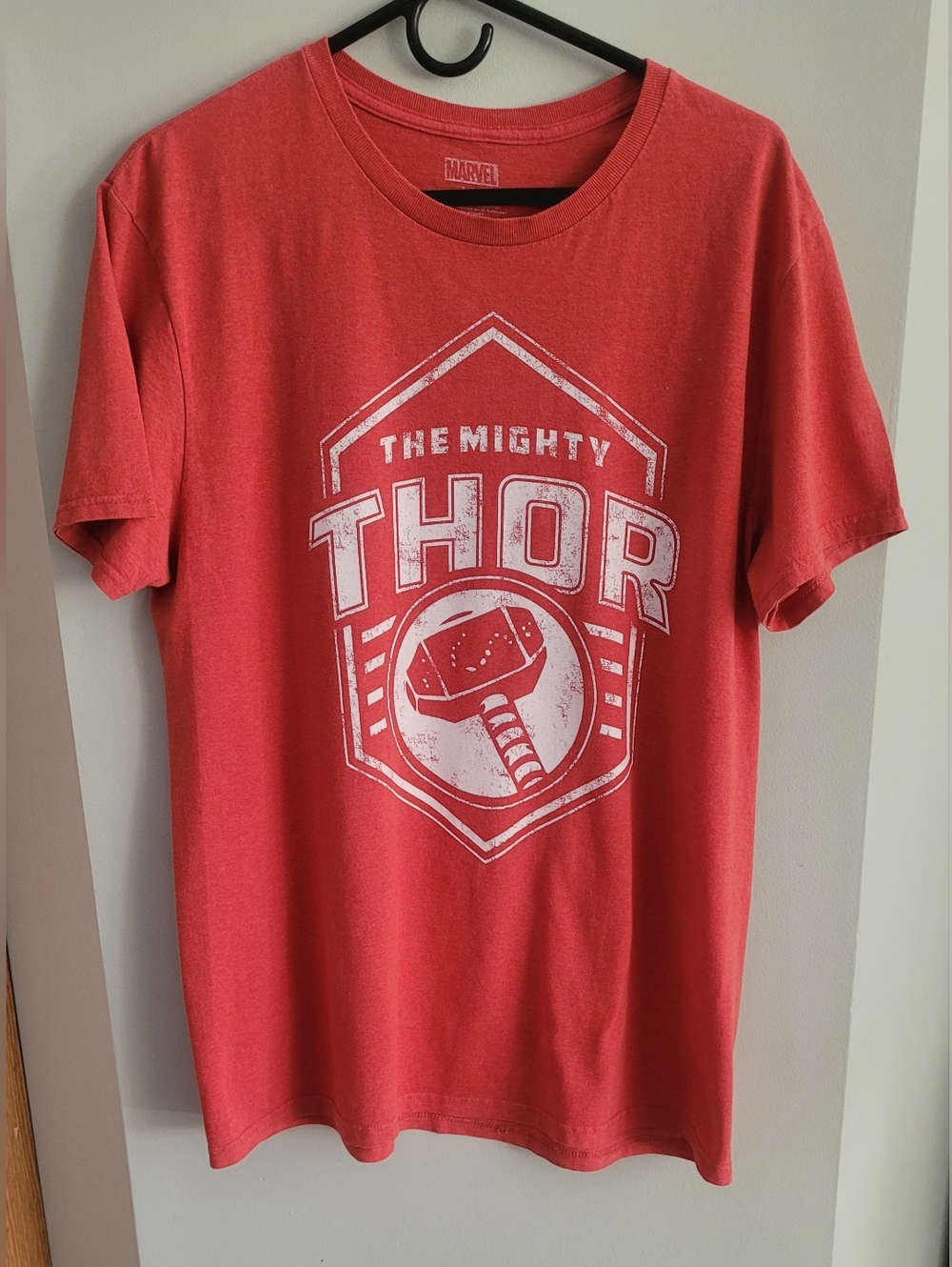 Men's Marvel Red 'The Mighty Thor' Graphic Tee